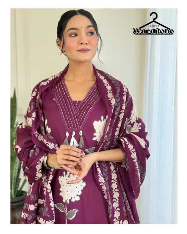Elegant Purple Rose Floral Cotton Suit